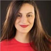 Estudiante de doble grado de Derecho y Administración de Empresas se ofrece a dar clases de repaso y de economía o economía de la empresa